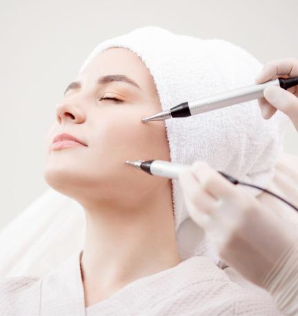 microcurrent facial treatment at dermatology clinic for skin tightening and anti-aging benefits